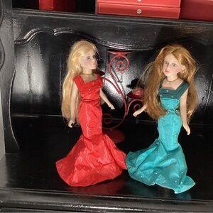 Red and Blue Fashion Dolls with Accessories